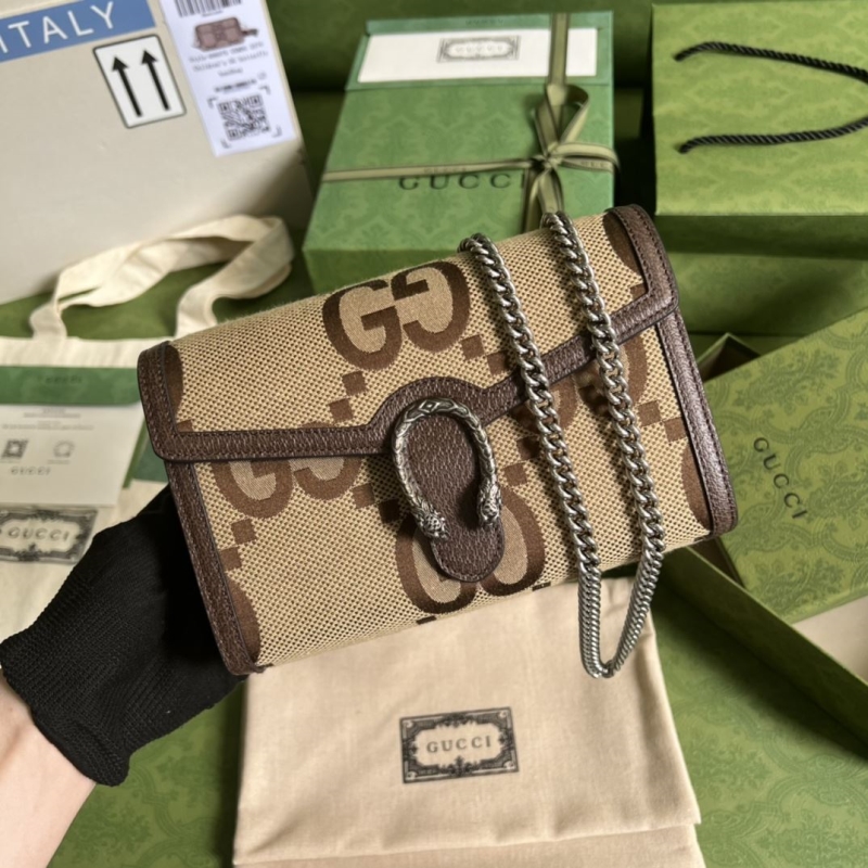 G*u*i wallets & purse